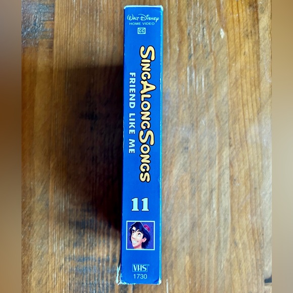 Disney’s Sing Along Songs-Aladdin “Friend Like Me” (VHS,1992) LIKE NEW - Picture 8 of 9